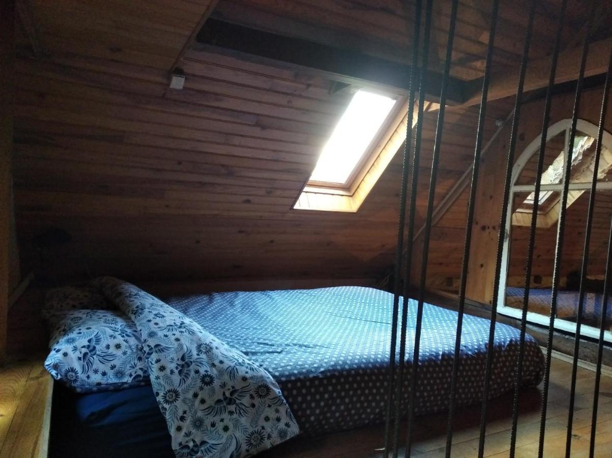 Grange Renovee En Pleine Nature Valady Luaran gambar