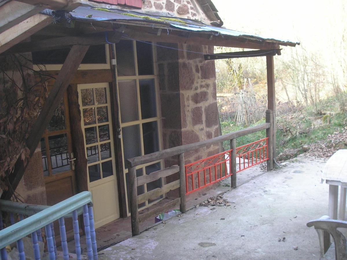Grange Renovee En Pleine Nature Valady Luaran gambar
